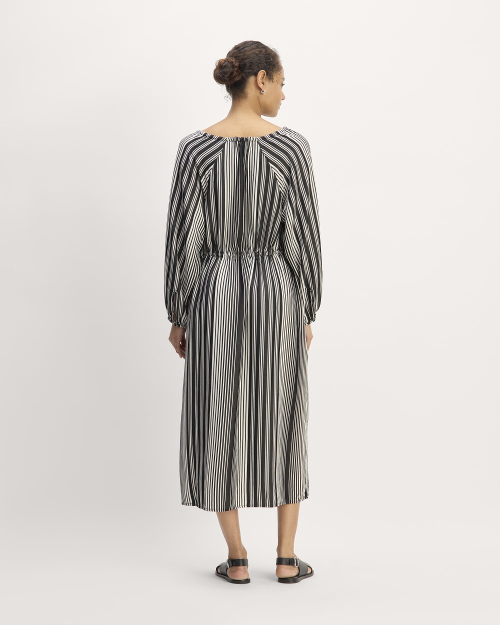 The TENCEL™ Gathered Maxi Dress | Black / Bone - Image 6