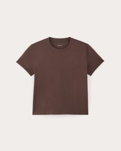 Alternative view of The Box-Cut Tee in Essential Cotton | Dark Mahogany | No Pocket