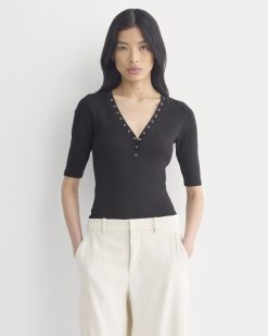 Luxe Rib V-Neck Henley | Black