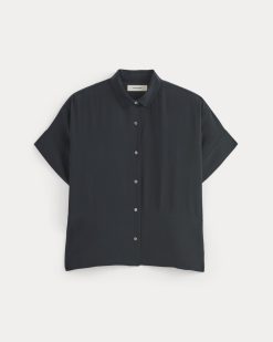 Alternative view of The Boxy Shirt in Washable Silk | Navy