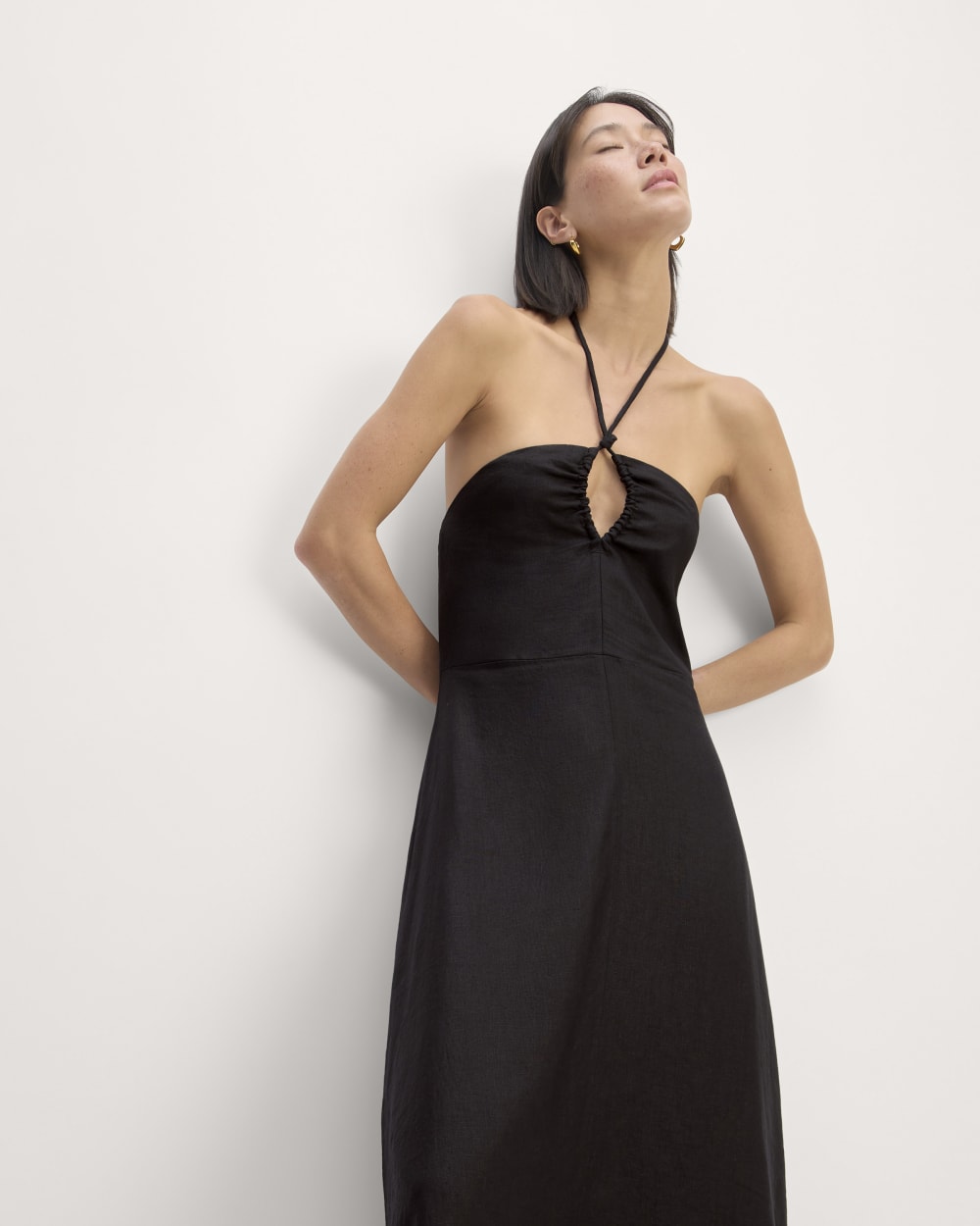 The Linen Halter-Neck Dress | Black - Image 3