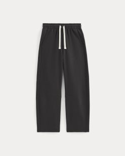 Alternative view of Luxe Fleece Barrel Sweatpant | Black