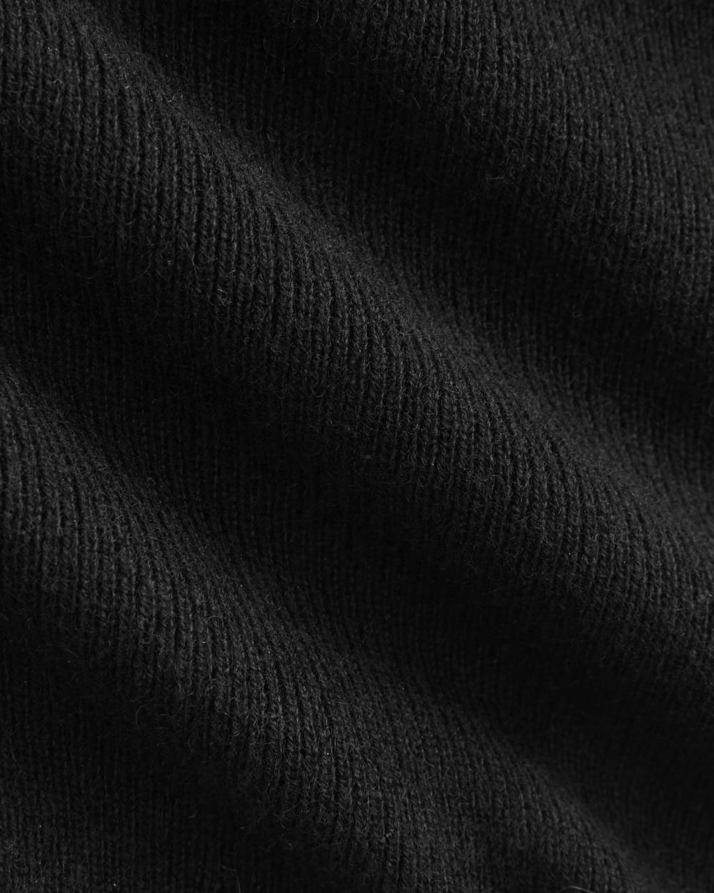 Cashmere Cropped Tank | Black - Image 6