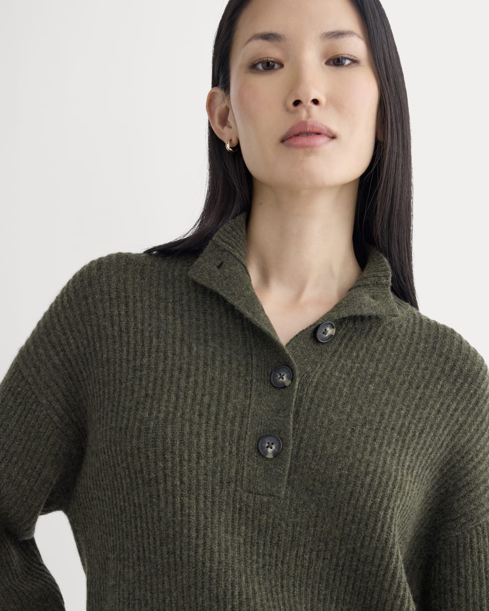 The Cocoon Henley in Wool Cashmere | Heather Beech - Image 5
