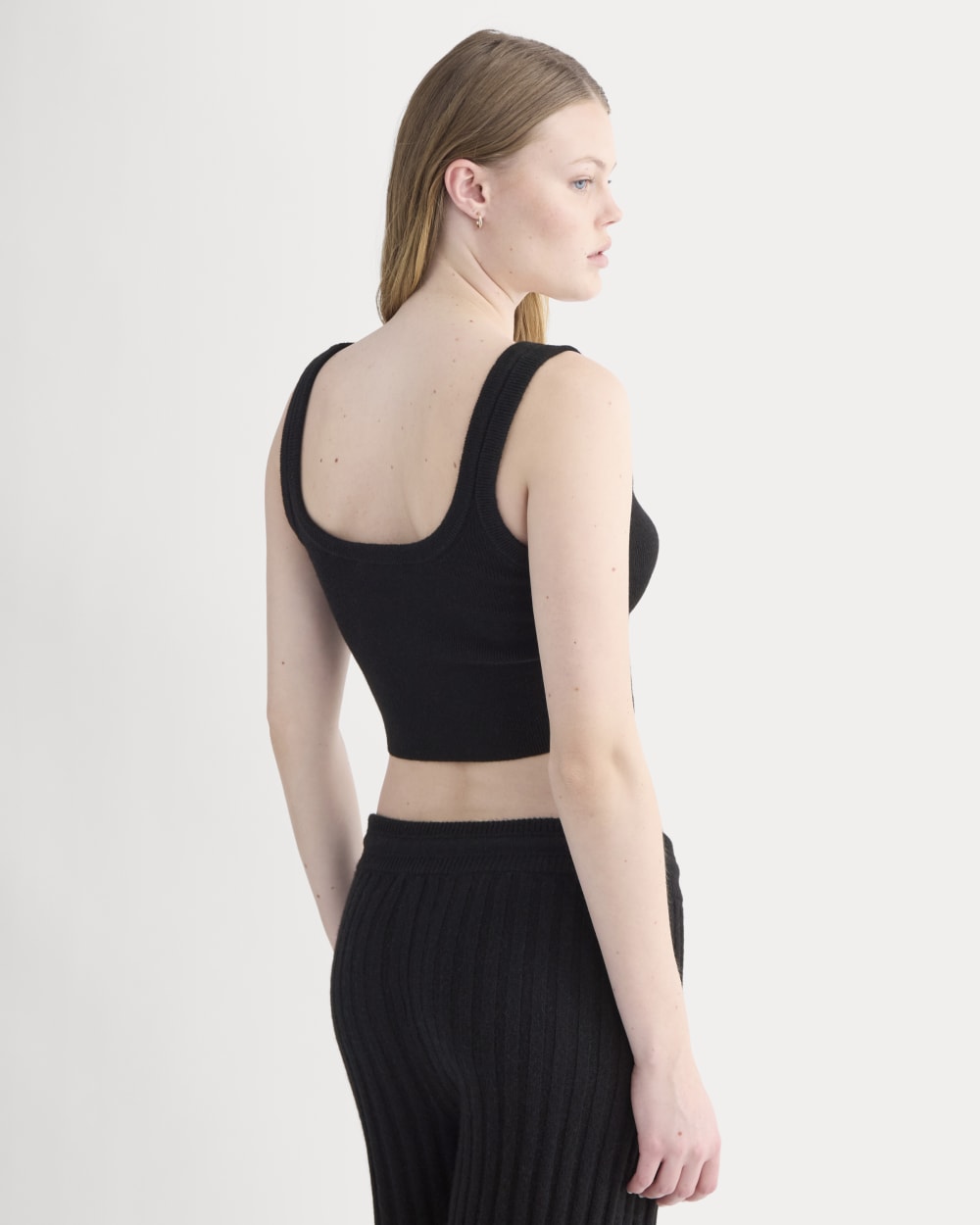 Cashmere Cropped Tank | Black - Image 5