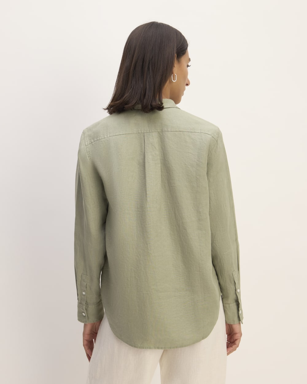 The Must-Have Shirt in Linen | Sage Green - Image 6
