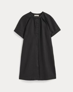 Alternative view of The Popover Dress in Linen | Black