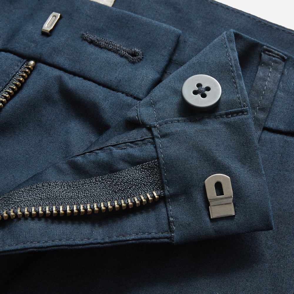 The Air Chino 9 Short | Midnight - Image 3