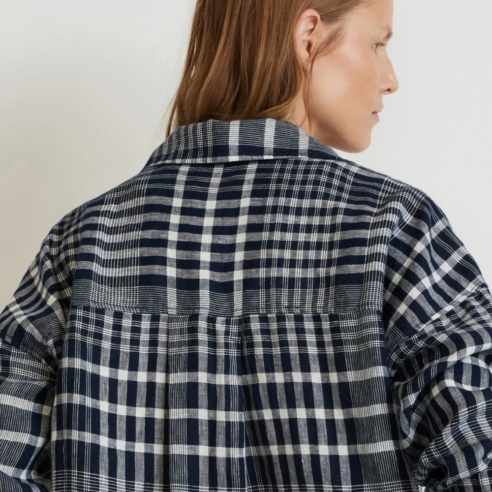 The Way-Long Linen Shirt | Canvas Tan / Navy - Image 5