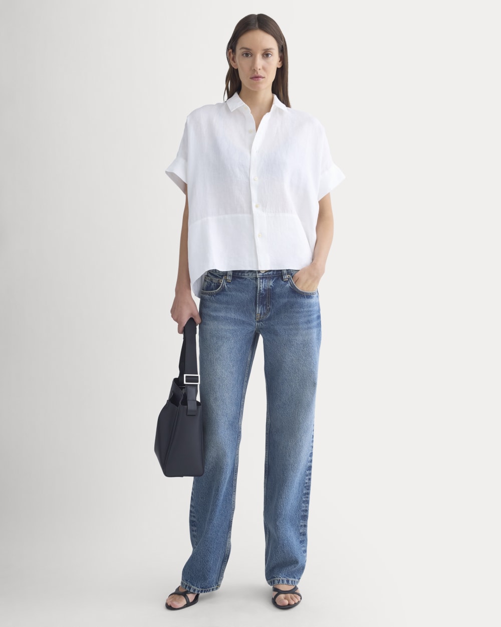 The Boxy Shirt in Linen | White - Image 3