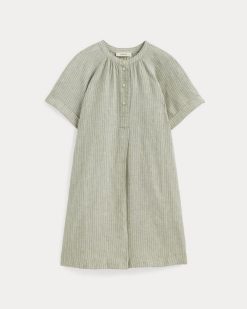 Alternative view of The Popover Dress in Linen | Oil Green / White