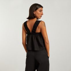 Alternative view of The Smocked Linen Cami | Black