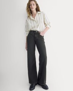 Relaxed Mid-Rise Bootcut Jean | Black