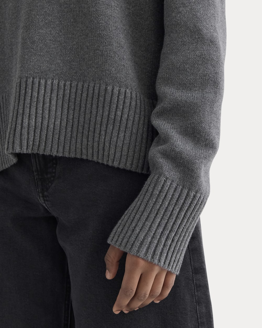 The Boxy Sweater in Everyday Cotton | Heathered Charcoal - Image 6