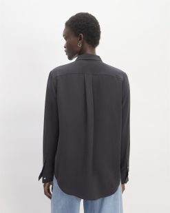 Alternative view of The Utility Shirt in Washable Silk | Black