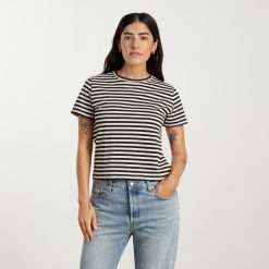 Alternative view of The Box-Cut Tee in Essential Cotton | Sandstone / Black | No Pocket