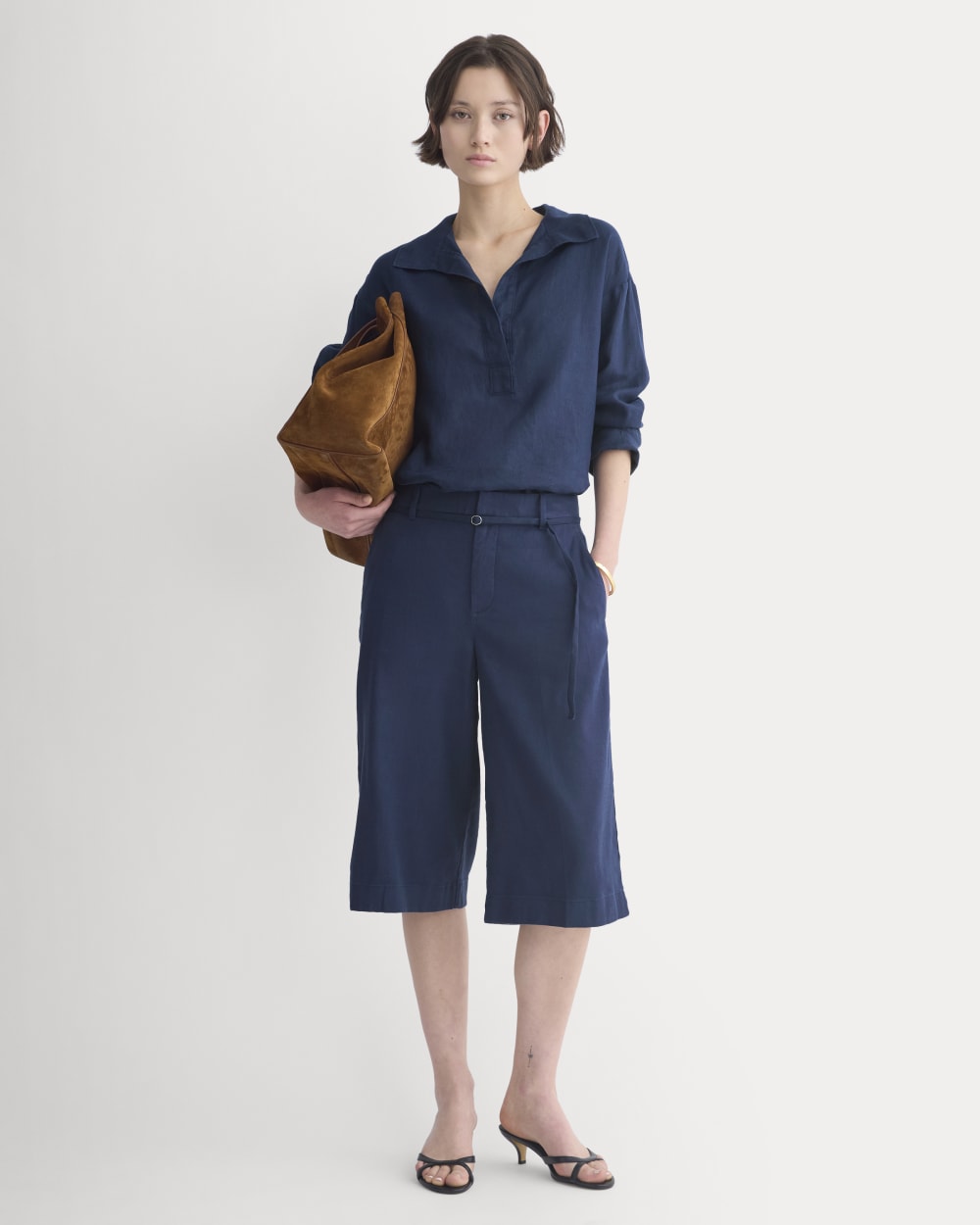 Popover Shirt in Linen | Navy - Image 3