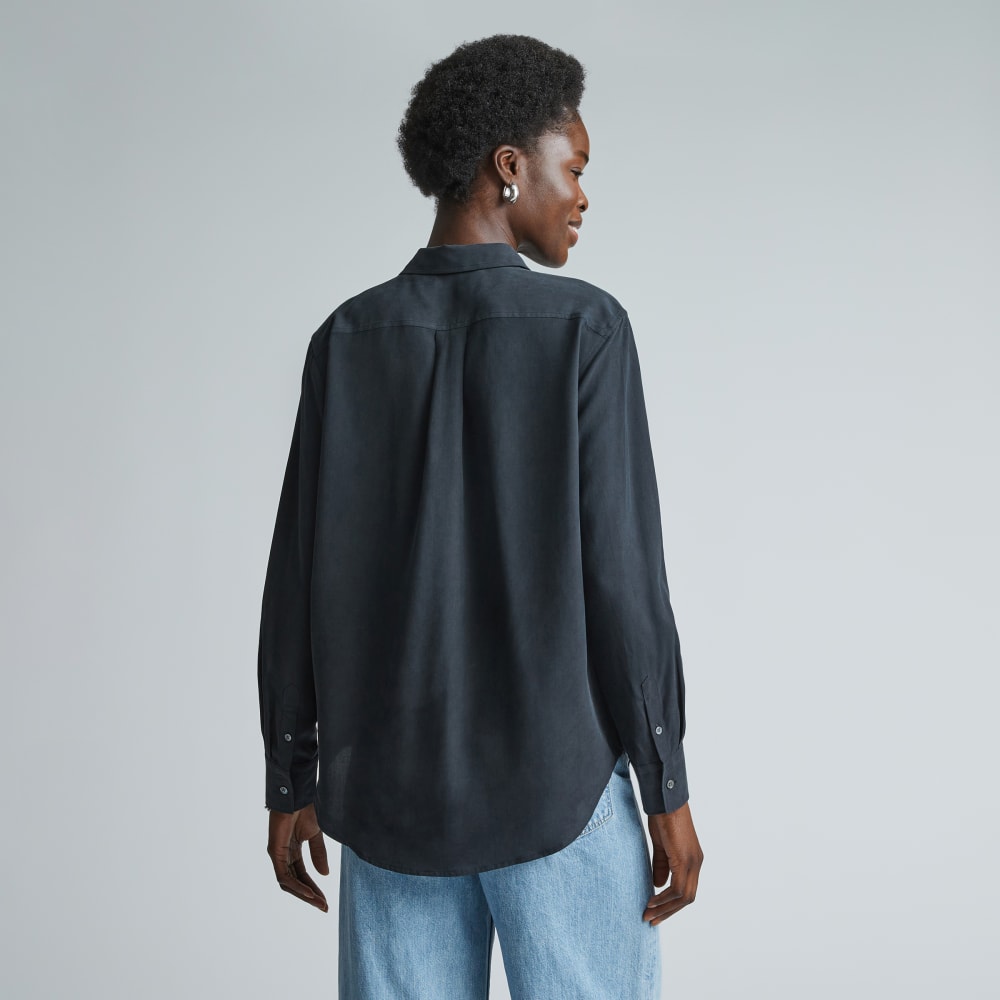 The Washable Silk Relaxed Shirt | Washed Black - Image 3