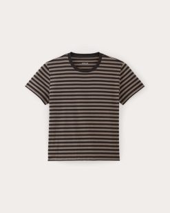 Alternative view of The Box-Cut Tee in Essential Cotton | Artist Clay / Black | No Pocket
