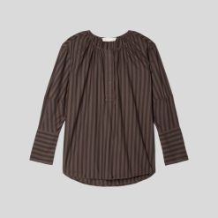 Alternative view of The Silky Cotton Balloon Sleeve Top | Chocolate Brown / Black