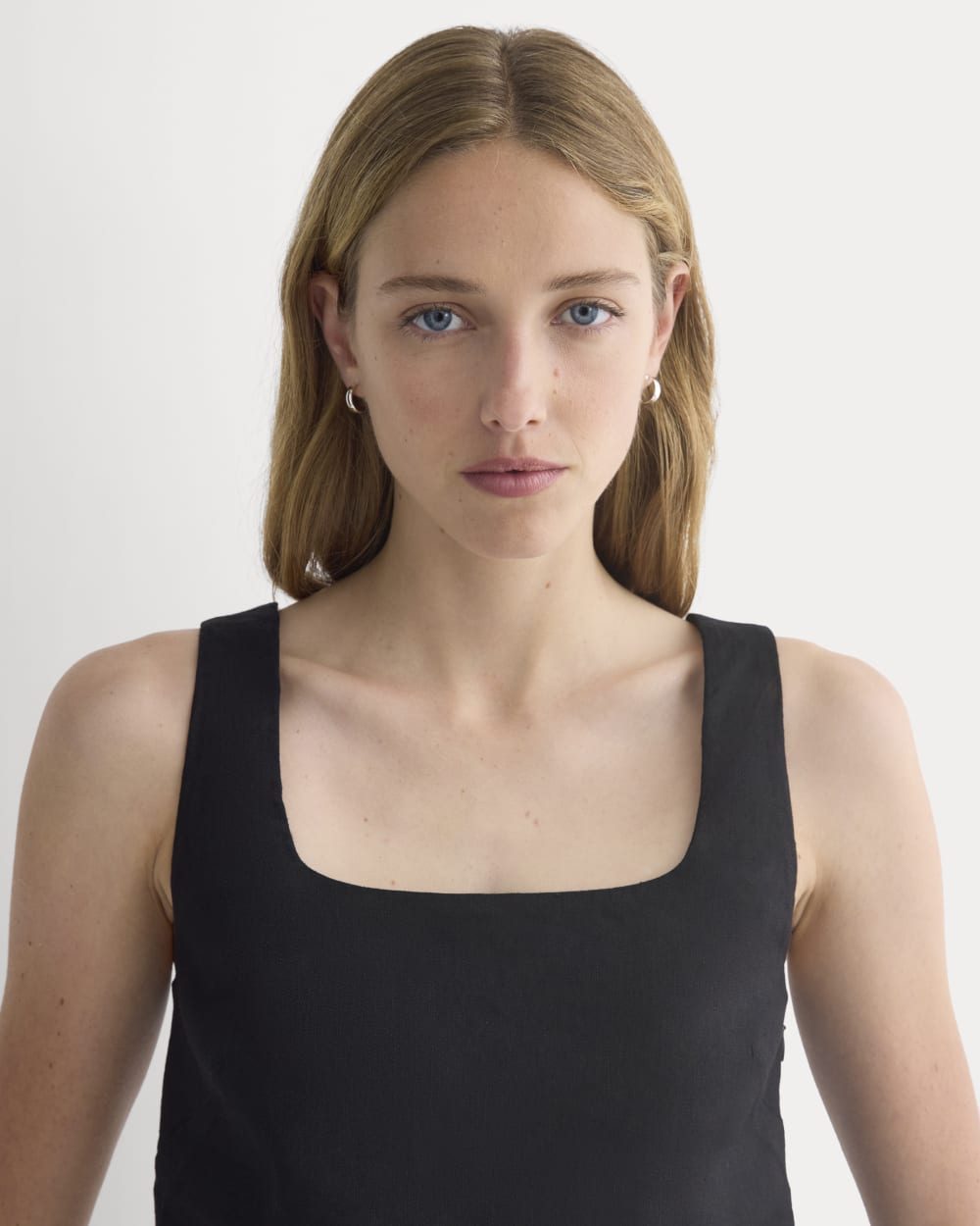 Square Tank in Stretch Linen | Black - Image 4