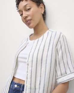 Alternative view of The Bib Shirt in Linen | Bone/Navy