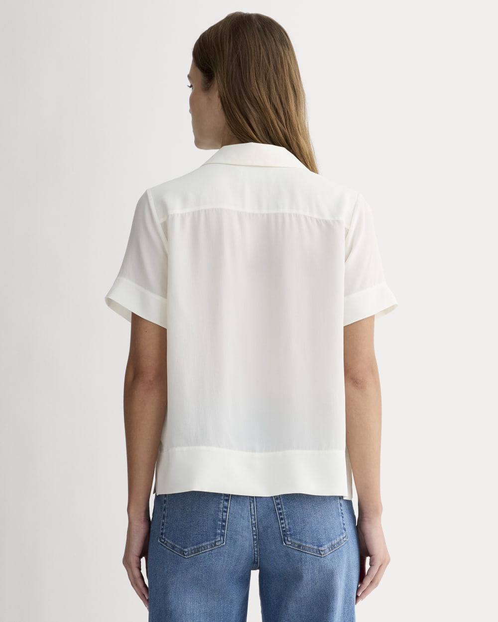 The Notch Shirt in Washable Silk | Off-White - Image 5