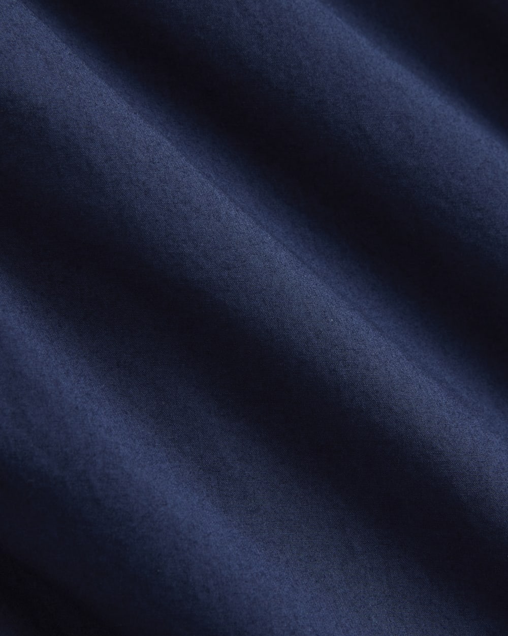 Cuff Detail Shirt in Lightweight Cotton | Navy - Image 5