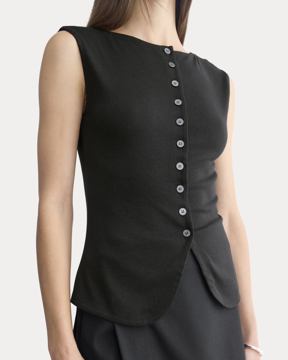 Sleeveless Button-Up in Butterluxe | Black - Image 4
