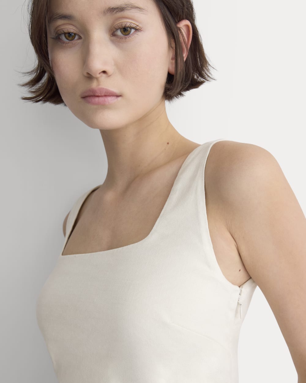 Square Tank in Stretch Linen | Birch - Image 4