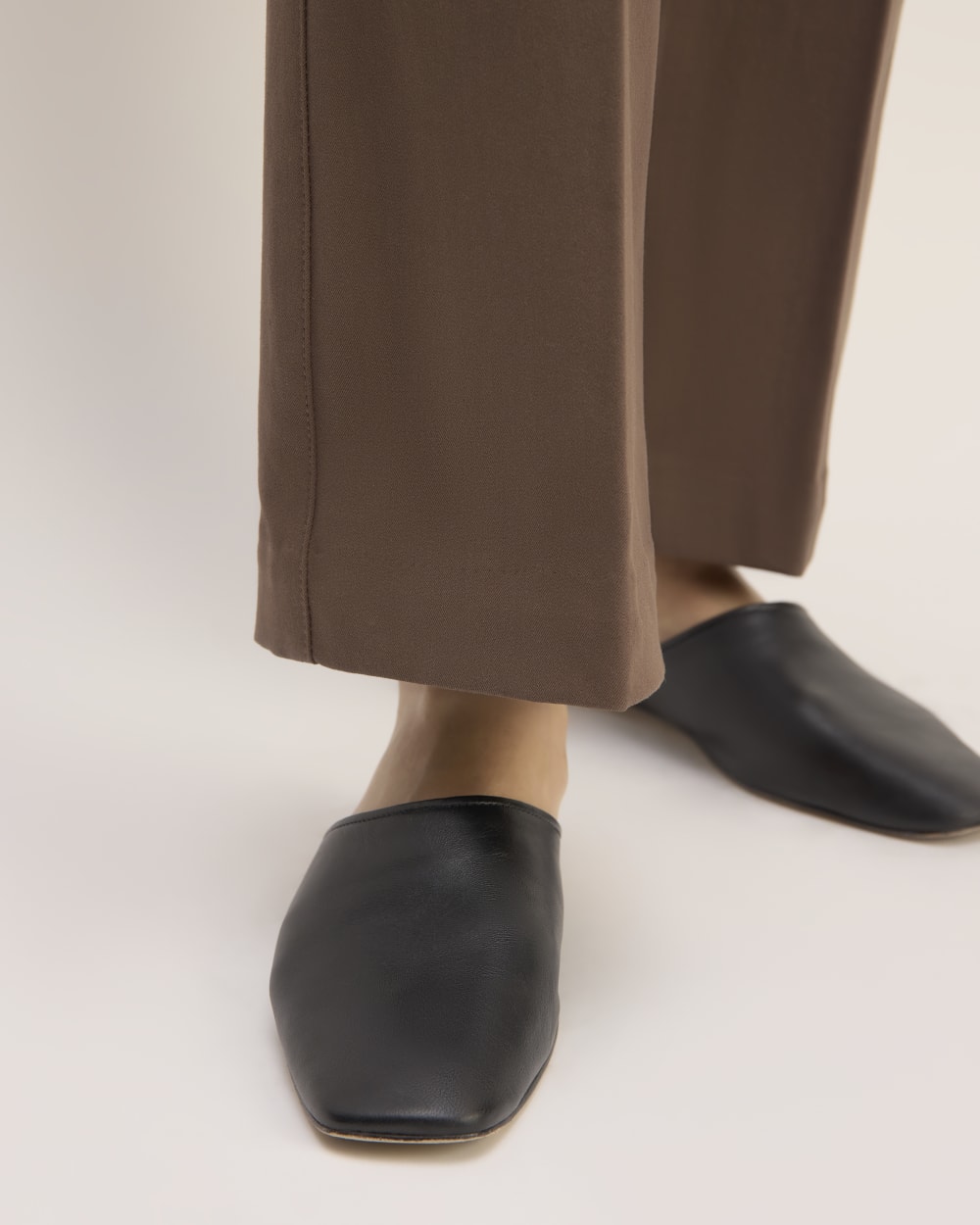 The Bi-Stretch Flare Pant | Cocoa - Image 4