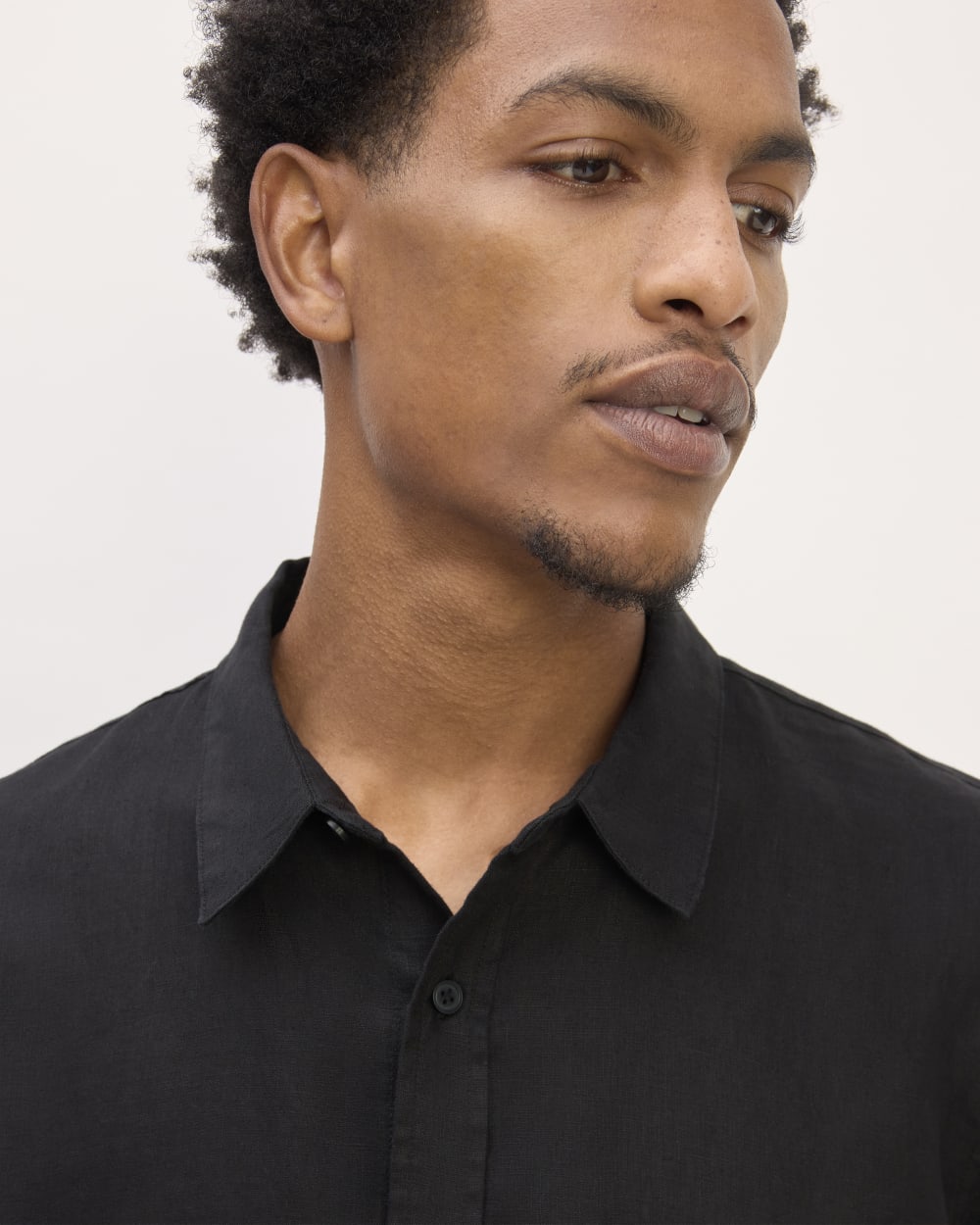 The Linen Straight Hem Shirt | Black - Image 4