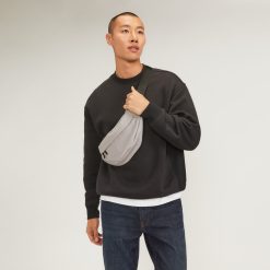 Alternative view of The Renew Transit Fanny Pack | Warm Quartz (with label)