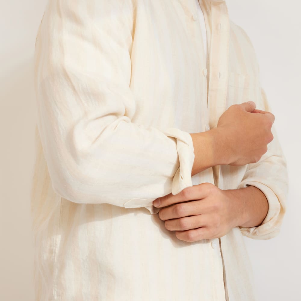 The Classic Shirt in Linen | Brazilian Sand / Canvas Tan - Image 5