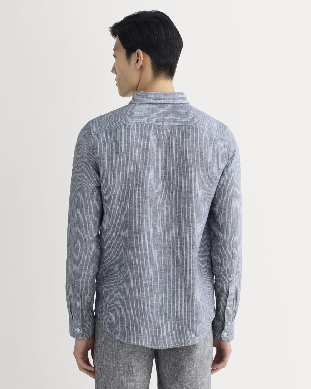 The Classic Shirt in Linen | White / Blue - Image 5