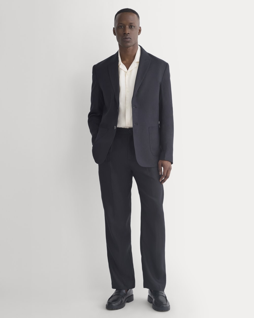 Soyeux Linen Linen Blazer | Black - Image 2